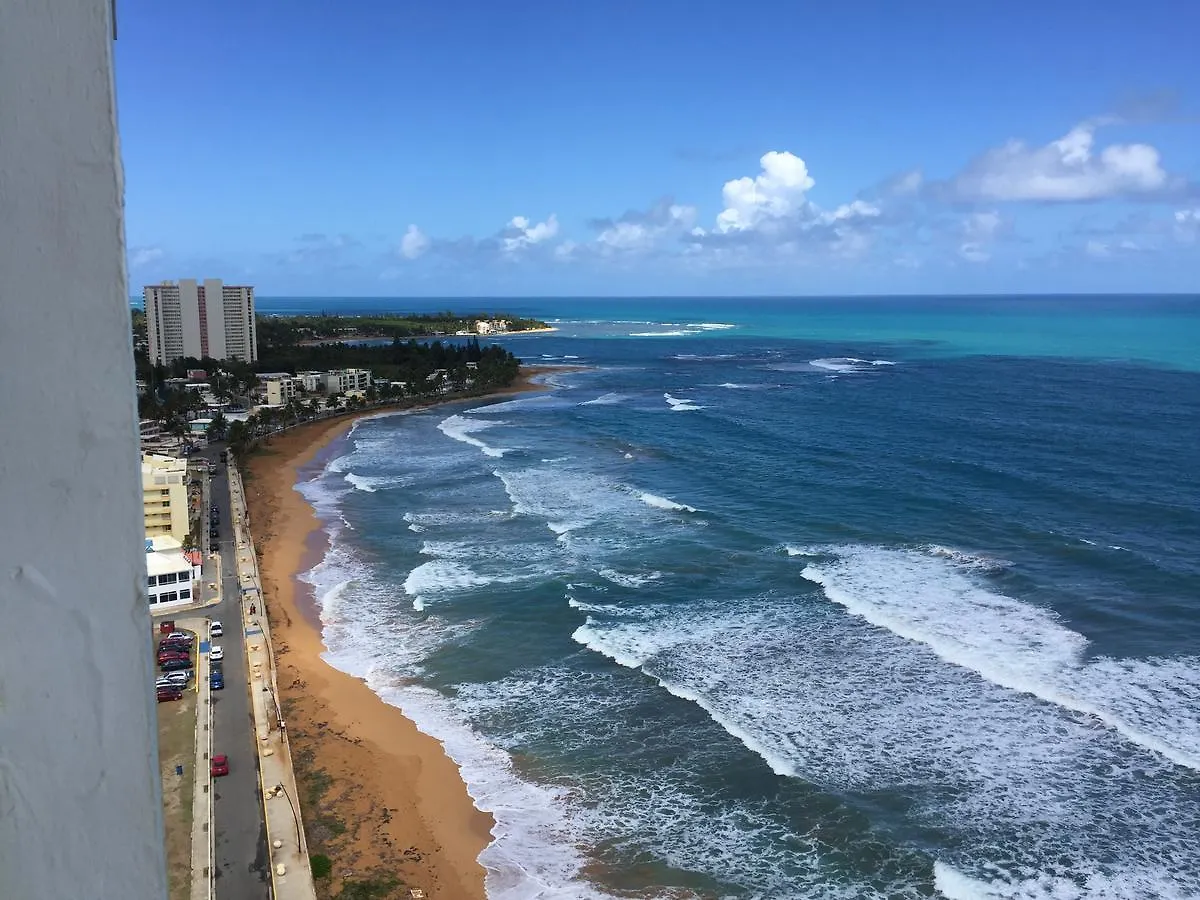 Oceanfront Luquillo Condo 0*,  Пуэрто-Рико