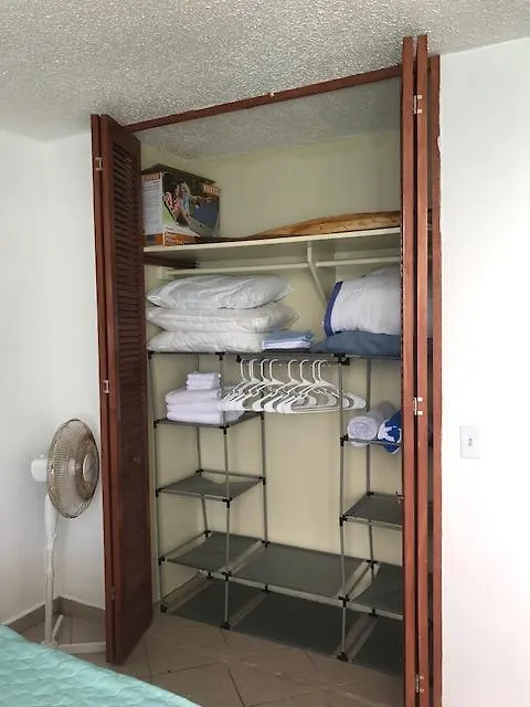 Oceanfront Luquillo Condo Апарт-отель